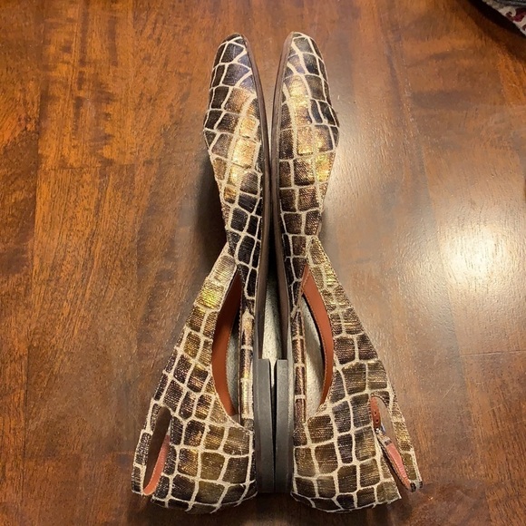 JEAN MICHEL CAZABAT Metallic Giraffe Print Flats - Picture 5 of 10